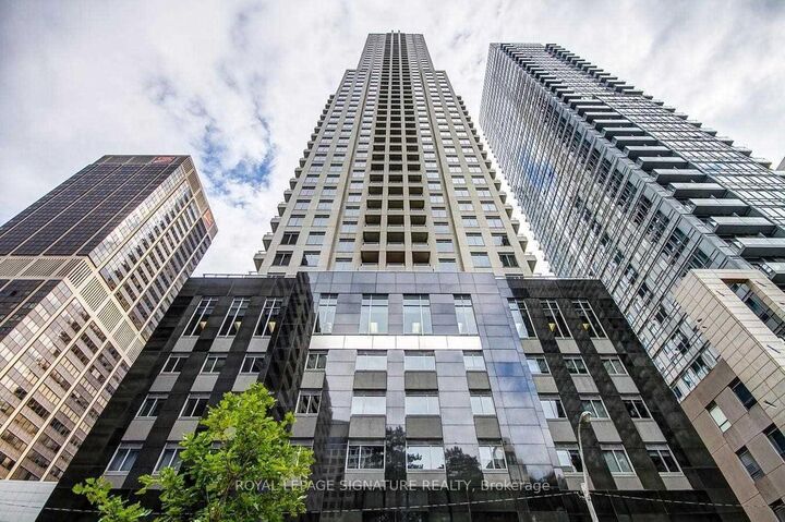 Property Photo: 35 Balmuto Street 503 ON M4Y 0A3
