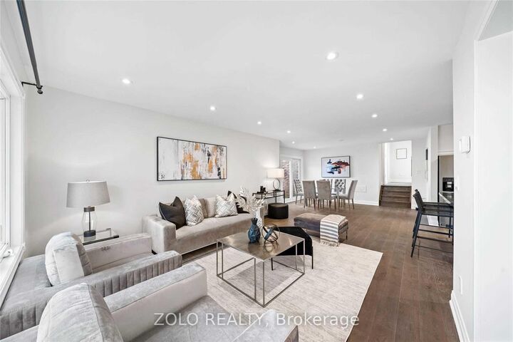 Property Photo:  20 Eastman Crescent  ON L3Y 5R9 