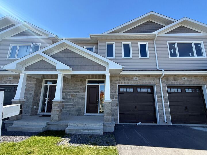 Property Photo:  192 Heritage Park Drive  ON K7R 3X8 