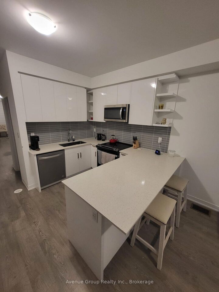 Property Photo:  60 Hooyo Terrace  ON M6A 0E2 