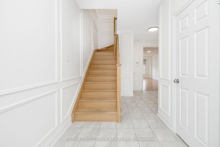 Property Photo: 23 Albany Street ON L9Y 3W8