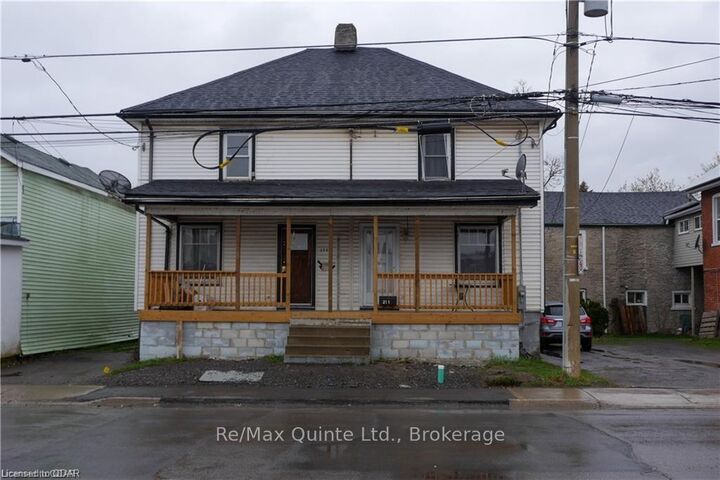 Property Photo: 218 Coleman Street A ON K8P 3H5