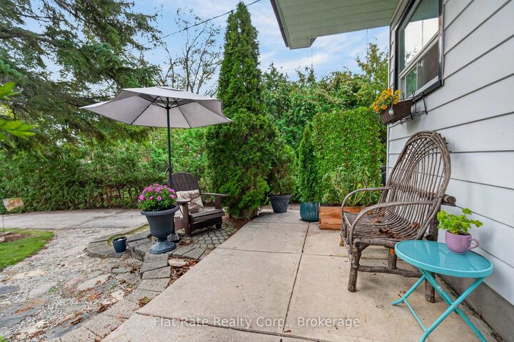 Property Photo: 236 Gallagher Street ON K9H 5P5