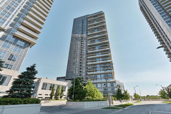 Property Photo: 225 Village Green Square 3008 ON M1S 0K6