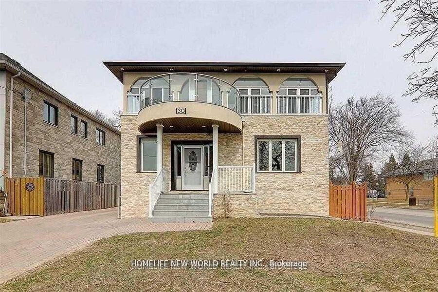 Property Photo:  30 Rural Avenue # Upper-2  ON M1S 2C9 