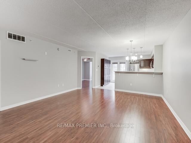Photo de la propriété:  1380 Main Street E 112  ON L9T 0R3 
