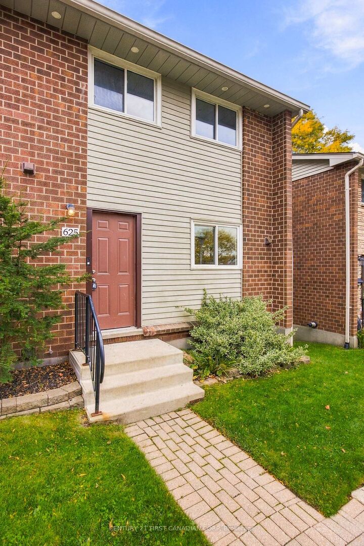 Property Photo:  625 Griffith Street 29  ON N6K 2S5 