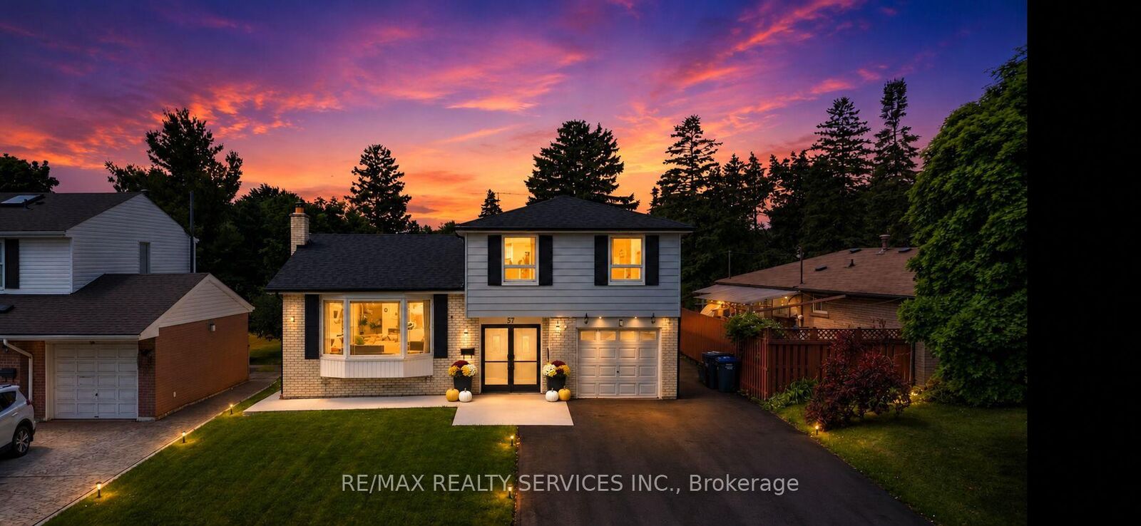 Property Photo:  41 Brookland Drive  ON L6T 2M6 
