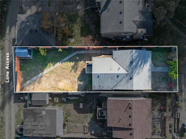 Property Photo:  243 Princess St  BC V9R 4M8 