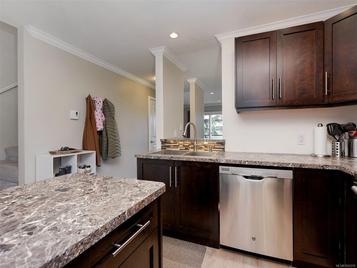 Property Photo:  991 Cloverdale Ave #201  BC V8X 2T5 