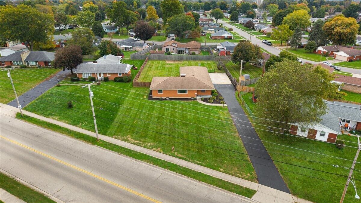Property Photo:  606 W Lake Avenue  OH 45344 