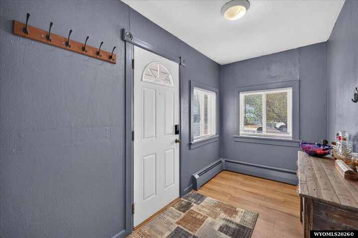 Property Photo:  1303 S Jackson St  WY 82601 