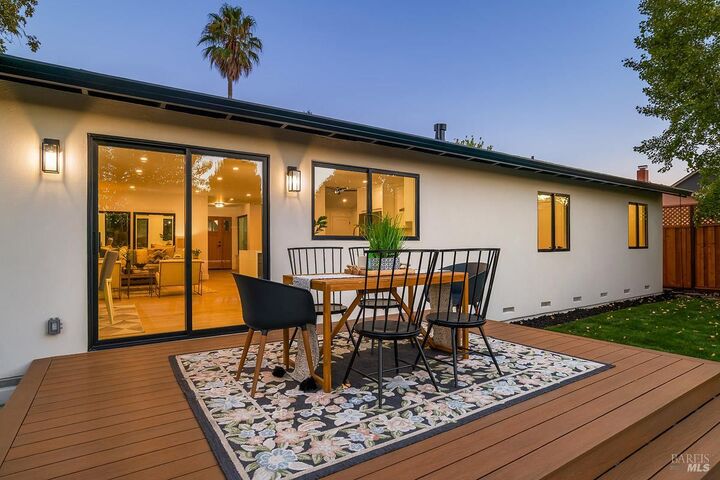 Property Photo:  2053 Vista Lane  CA 94954 