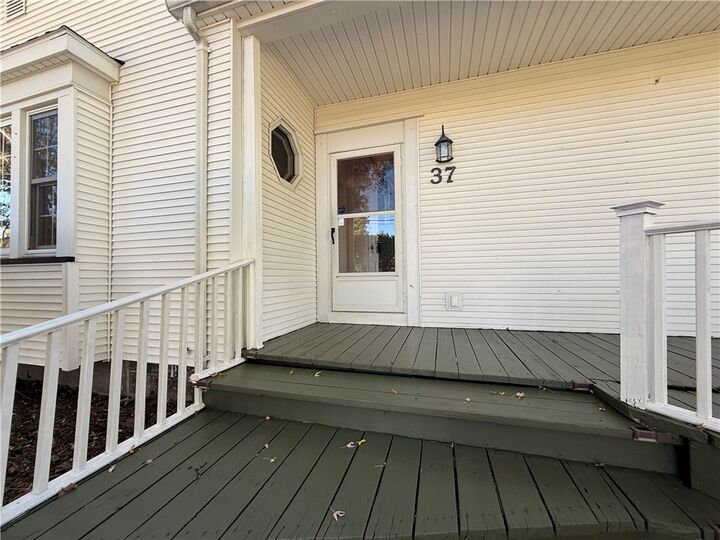Property Photo:  65 Woodside Lane  NY 14616 
