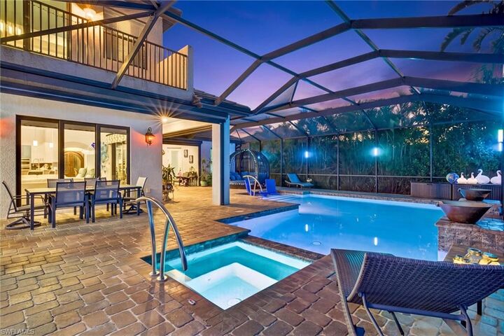 Property Photo: 2299 Somerset Pl FL 34120