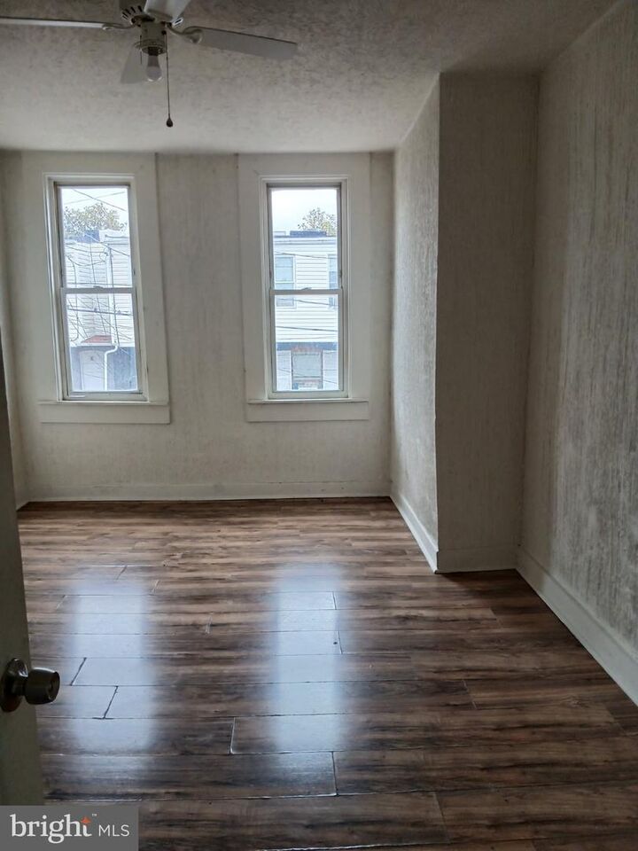 Property Photo:  802 N Glover Street  MD 21205 