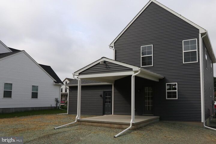 Property Photo:  36 Old Orchard Road  PA 17579 
