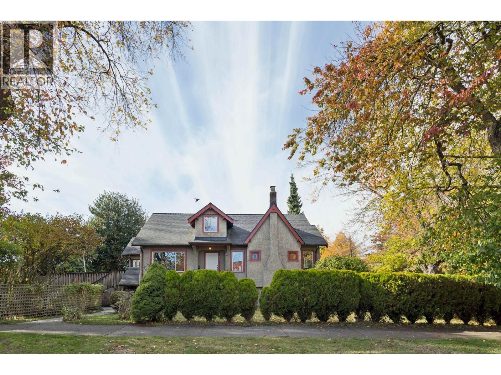 Property Photo:  75 North Slocan Street  BC V5K 3M1 
