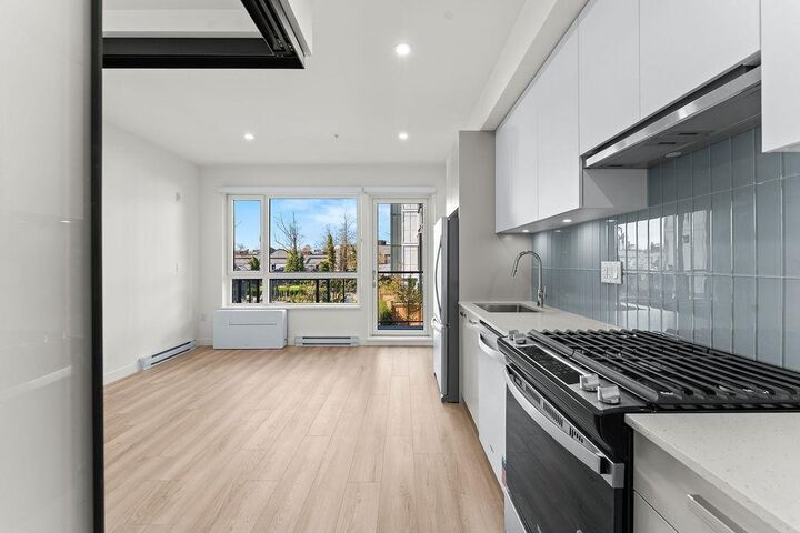 Property Photo:  13760 75A Avenue 220  BC V3W 3W5 