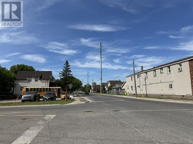 Property Photo:  254 Wallace Ter  ON P6C 1K7 
