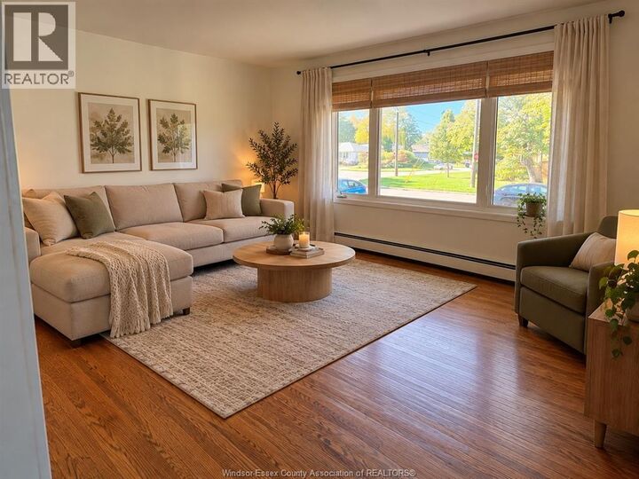 Property Photo:  36 Sussex Street 1  ON N7L 1L8 