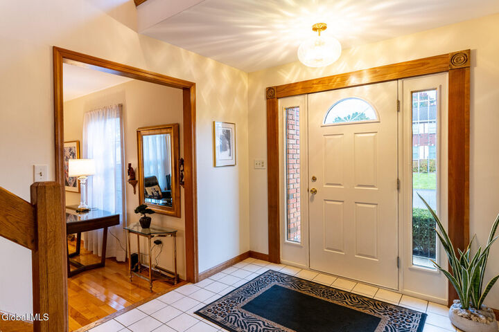 Property Photo:  31 Woodridge Drive  NY 12211 