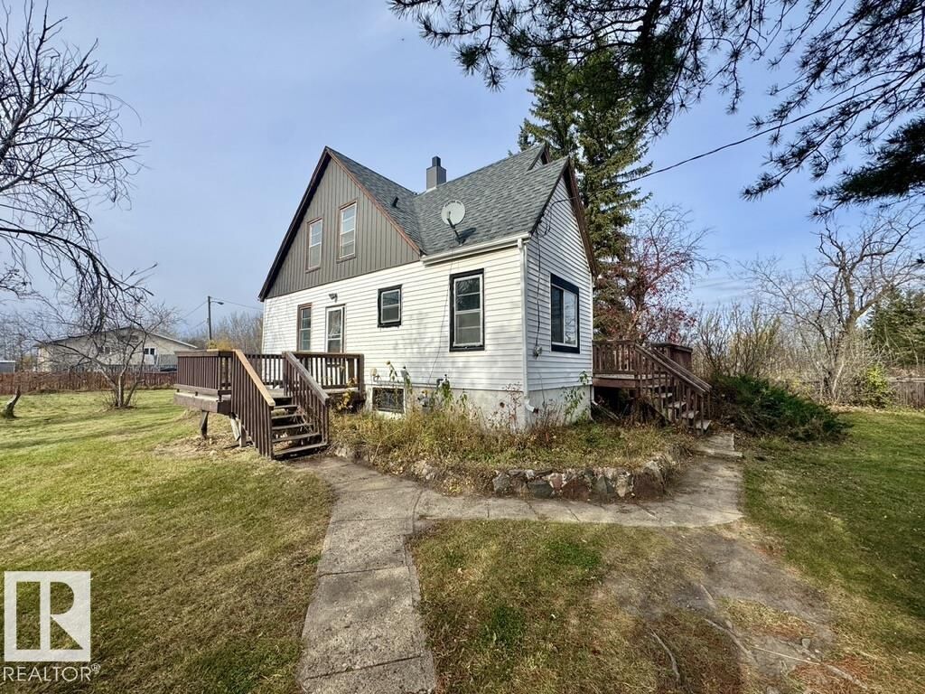 Property Photo: 4009 1st Street AB T0A 0C0