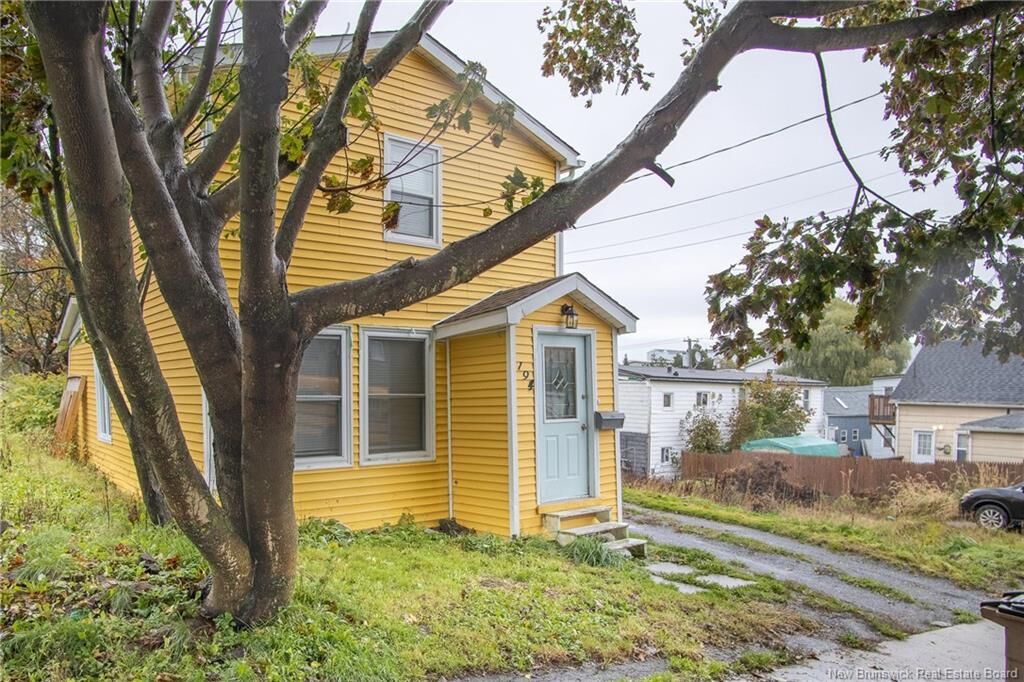 Property Photo: 194 Watson Street NB E2M 1G6