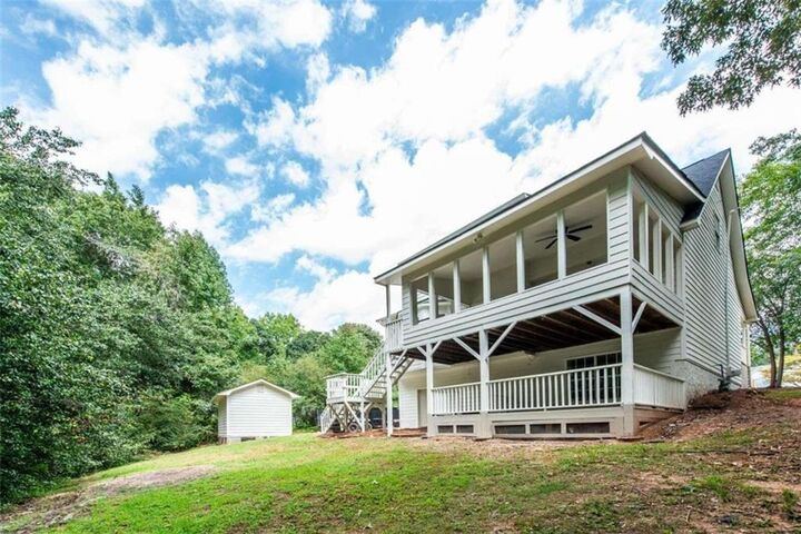 Property Photo: 3742 Willow Tree Circle GA 30135