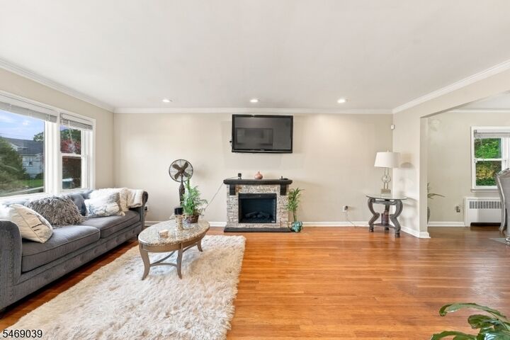 Property Photo: 1747 Colgate Pl NJ 07083