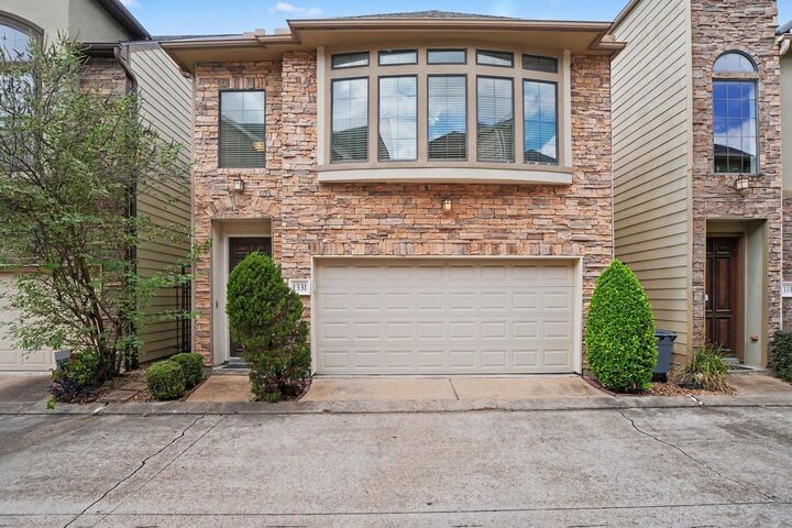 Property Photo:  1331 Studer Street  TX 77007 