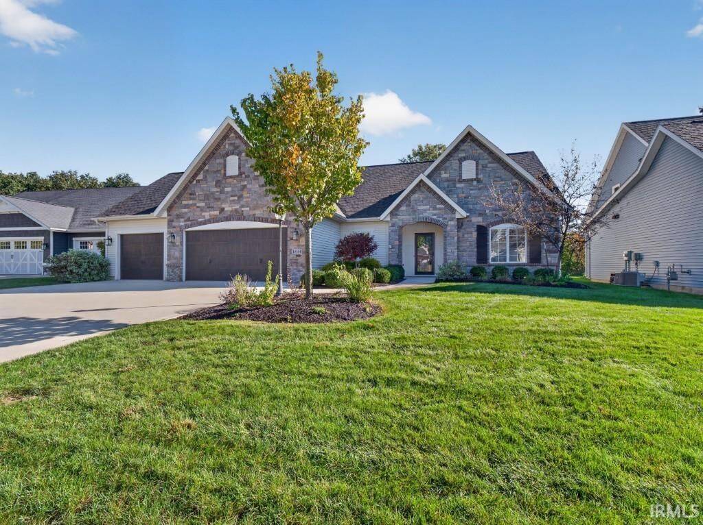 Property Photo:  10364 Cottage Park Cove  IN 46835 