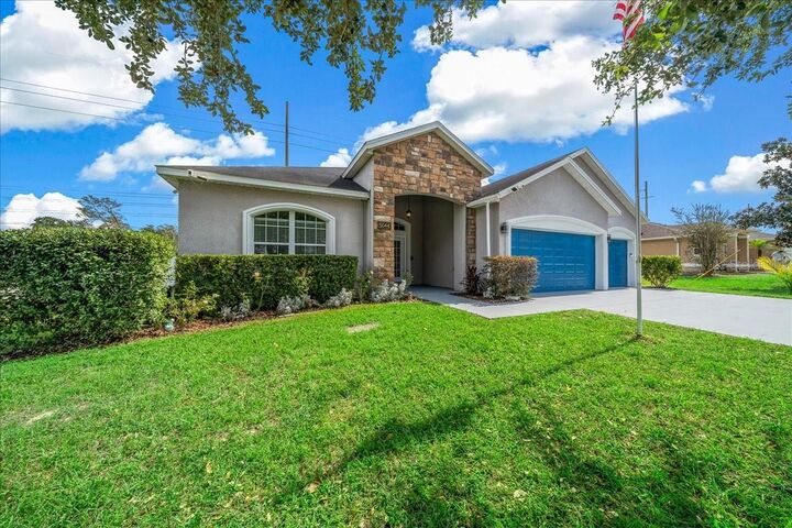 Property Photo:  5044 SW 104th Loop  FL 34476 