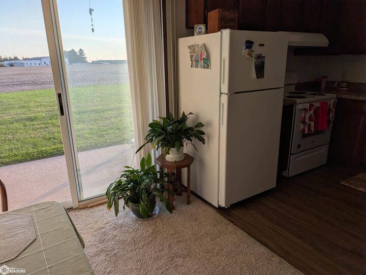 Property Photo:  1525 Airlane Drive  IA 52601 