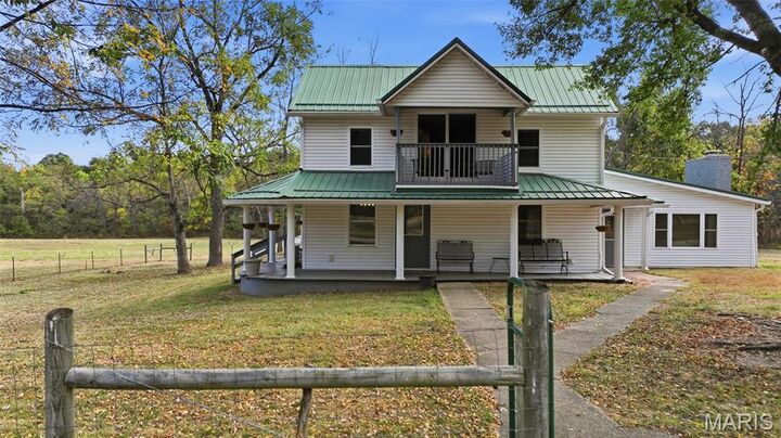 Property Photo: 19816 East Highway 32 MO 65560