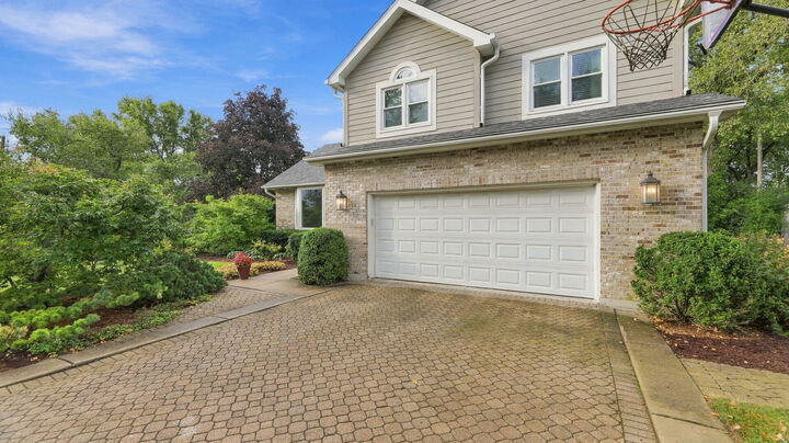 Property Photo:  7810 Regency Grove Drive  IL 60561 