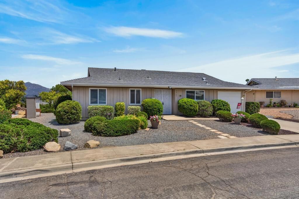 Property Photo:  16749 Obispo Ln  CA 92128 