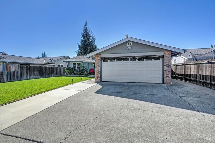 Property Photo: 212 Stonyford Drive CA 95687