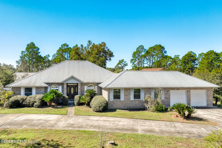 Property Photo:  100 Sherri Lane  FL 32177 