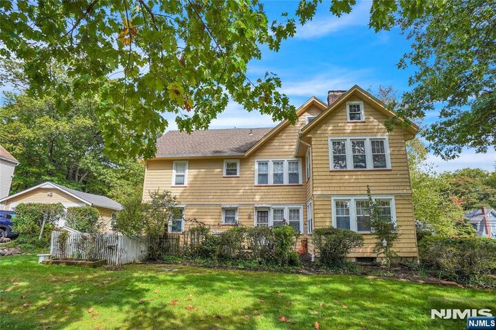 Property Photo:  540 Mountain Avenue  NJ 07043 