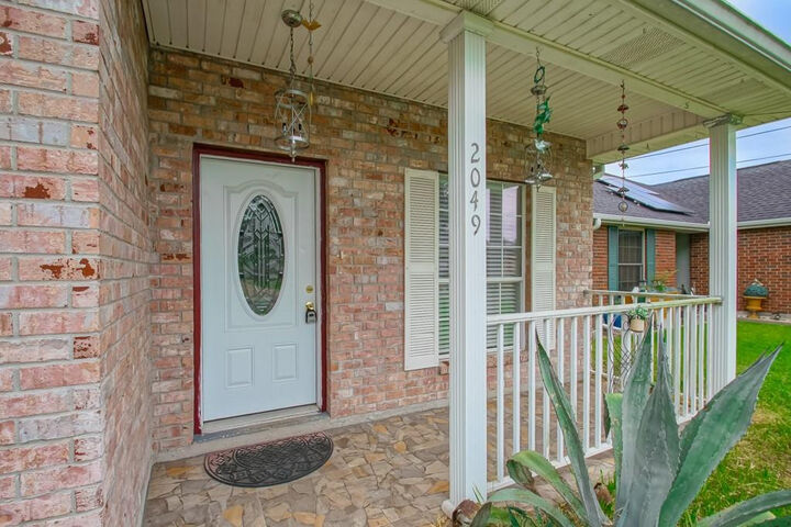 Property Photo: 2049 Halsey Avenue LA 70114