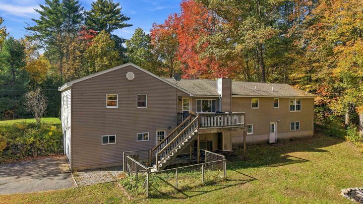 Property Photo:  4 Drury Drive  NH 03867 