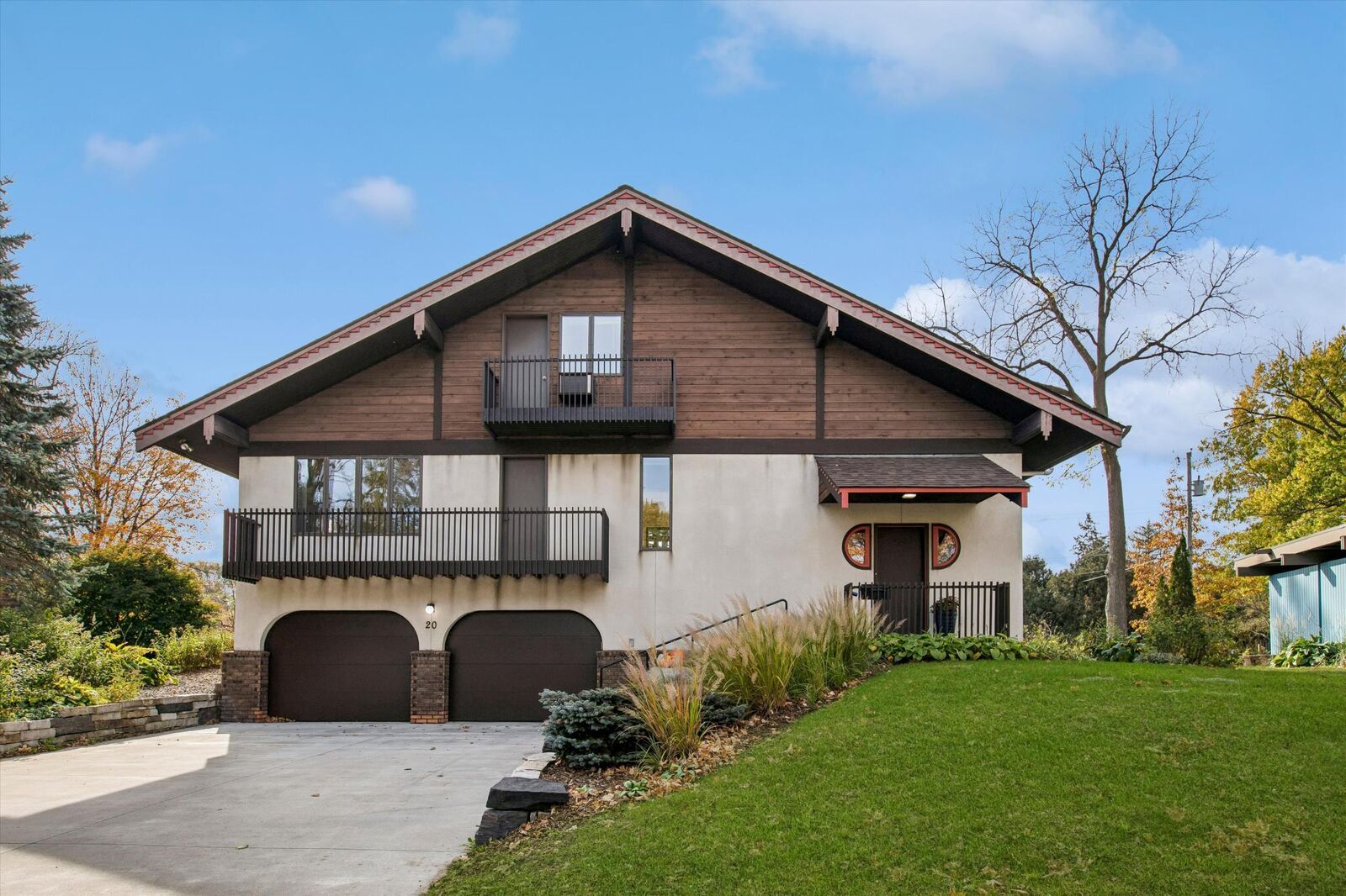 Property Photo:  20 Fareway Drive  MN 55057 