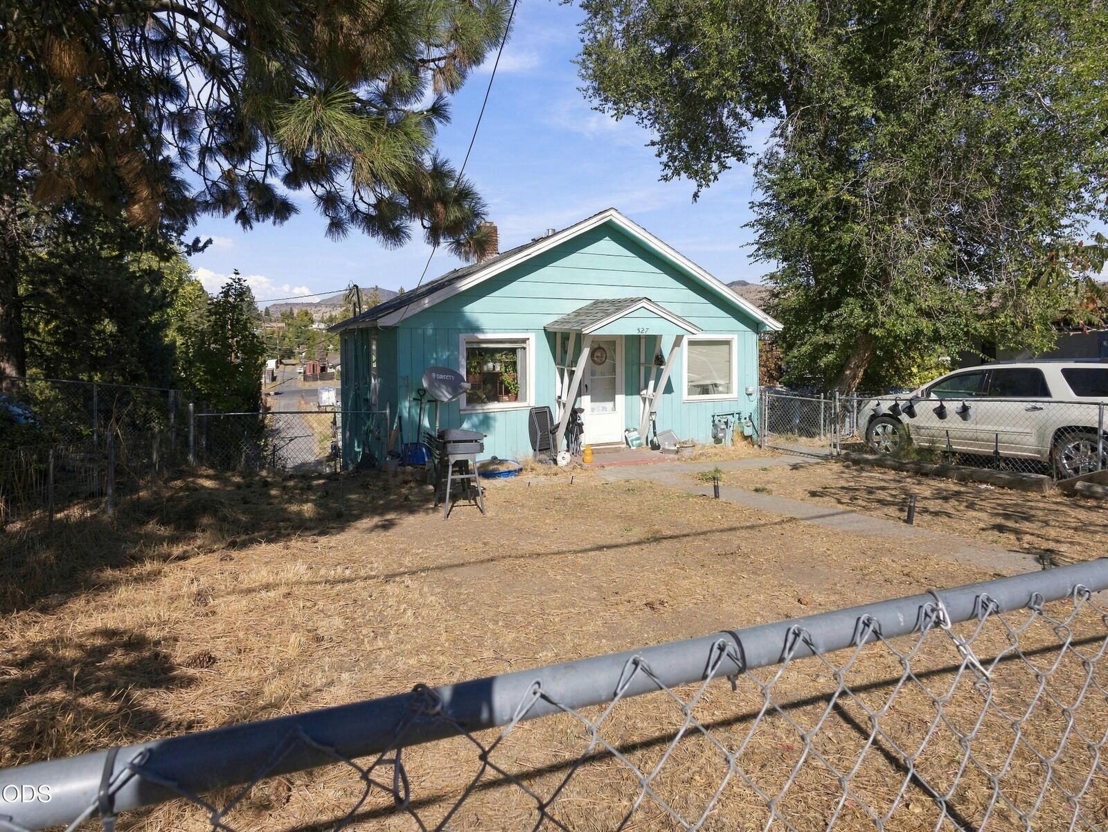 Property Photo: 527 Upham OR 97601