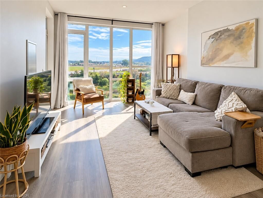 Property Photo: 16 Concord Place 421 ON L3M 0J1