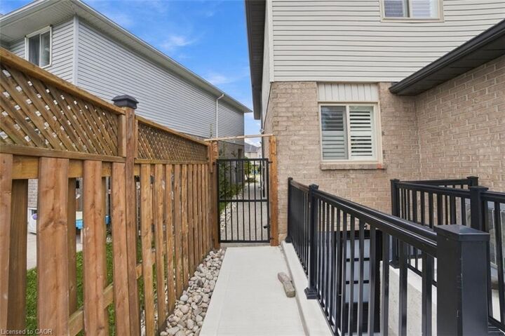 Property Photo:  317 Jacqueline Boulevard  ON L9B 2V7 