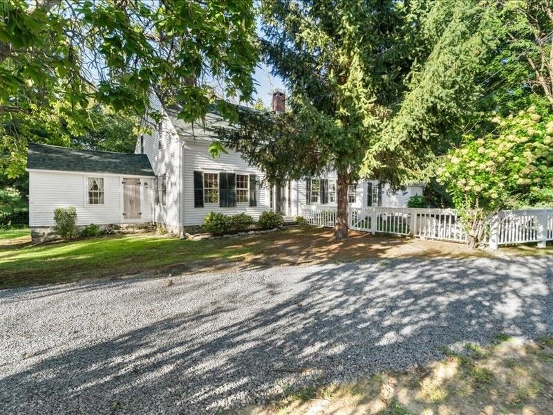 Property Photo:  1015 Hortonville Rd  MA 02777 