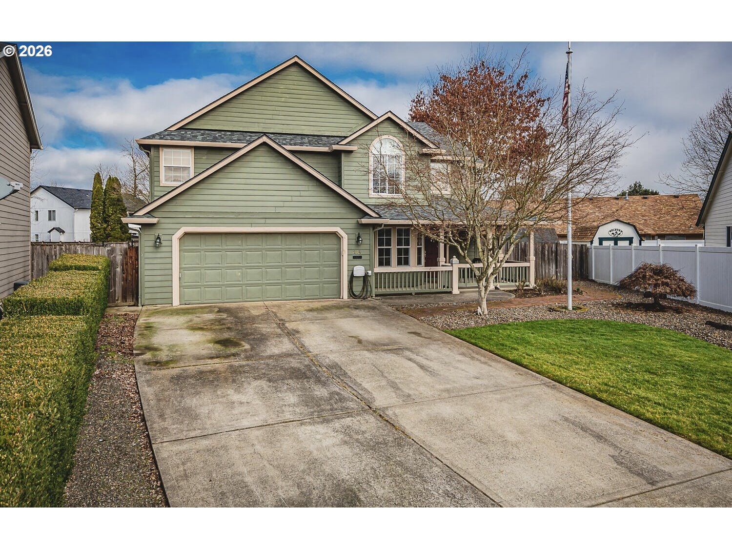 Property Photo:  214 NW 12th St  WA 98604 