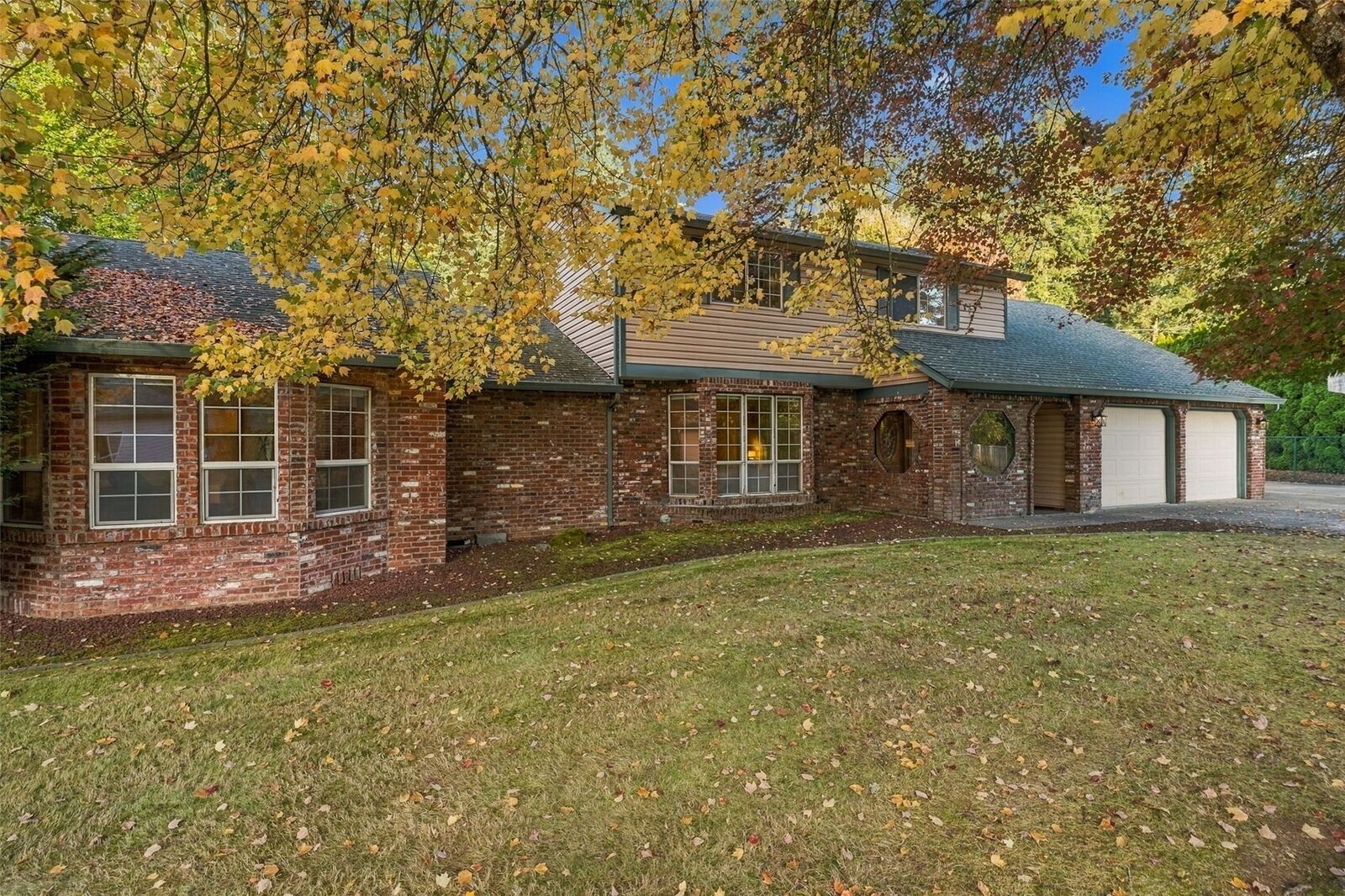 Property Photo: 17102 NE 37th Circle WA 98682