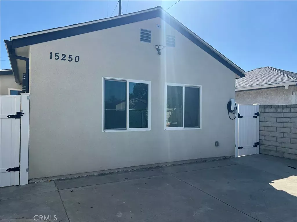 Property Photo:  15250 Mayall Street  CA 91345 
